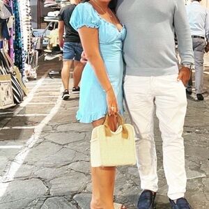 Size medium light blue linen short sleeve dress